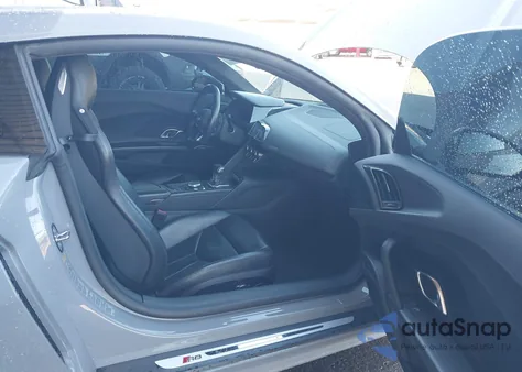 2018 Audi R8 5.2 V10 from USA, damaged, VIN WUABAAFX5J7902204